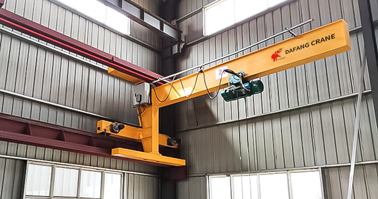 wall travelling jib crane