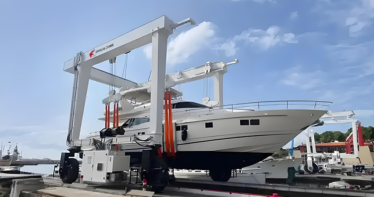 marine boat hoist