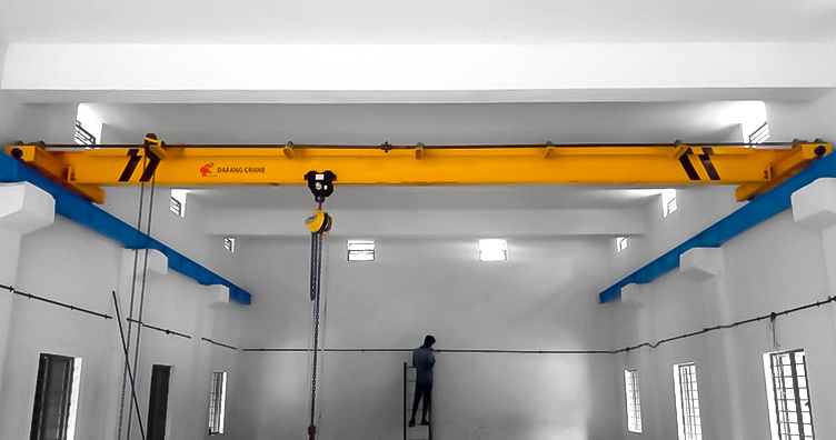 HOT crane