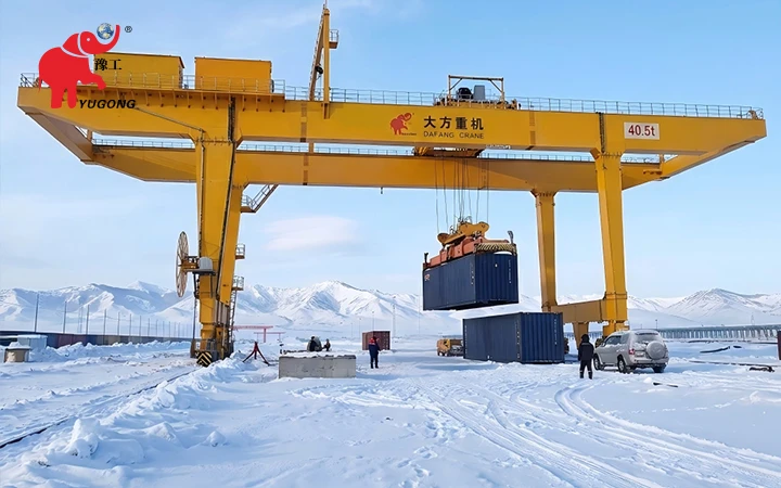 40.5 ton RMG crane to mongolia