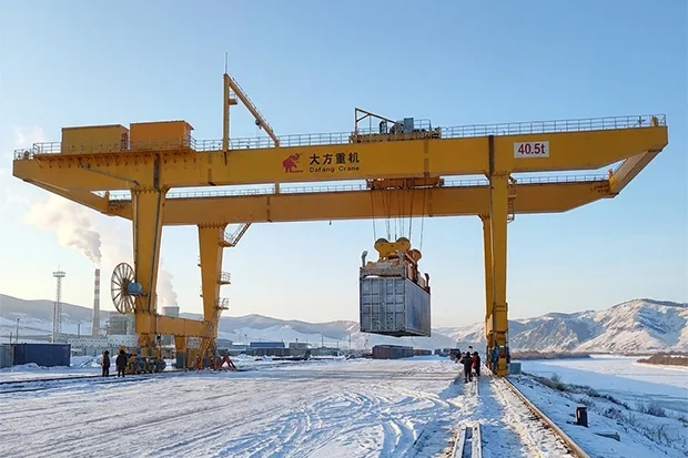40.5 ton RMG crane to mongolia