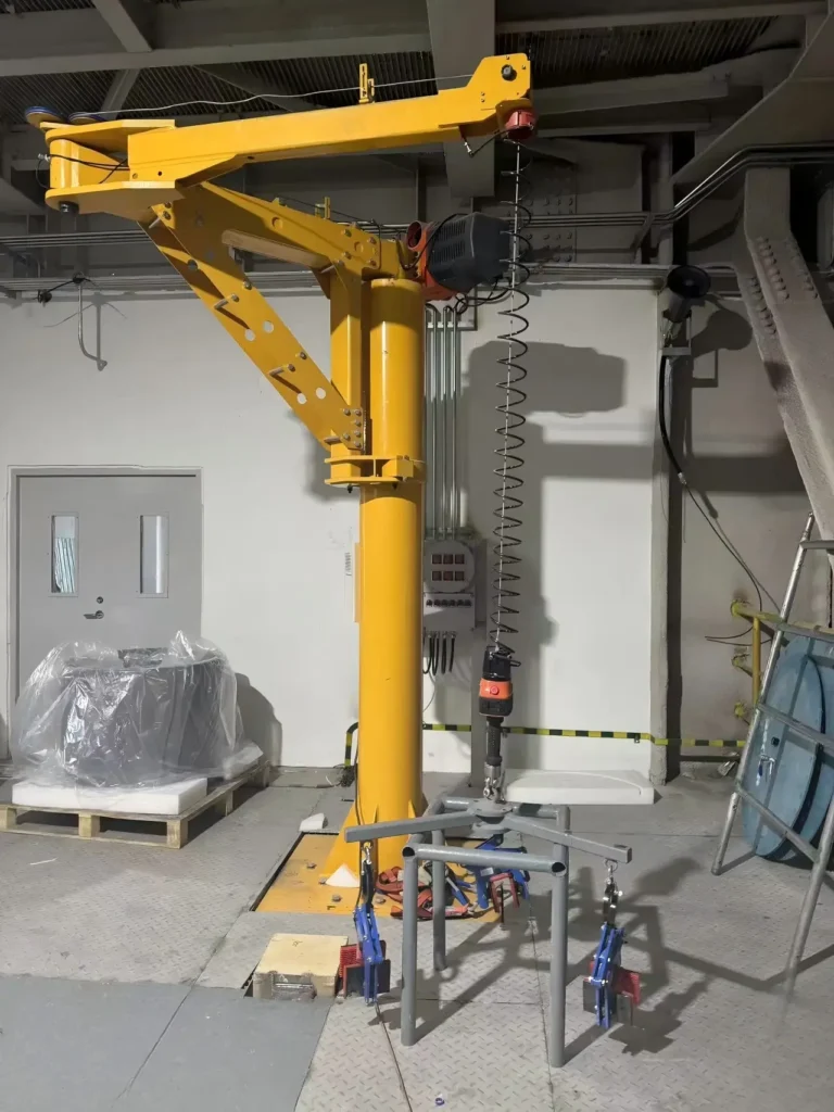 Column Articulating Jib Crane